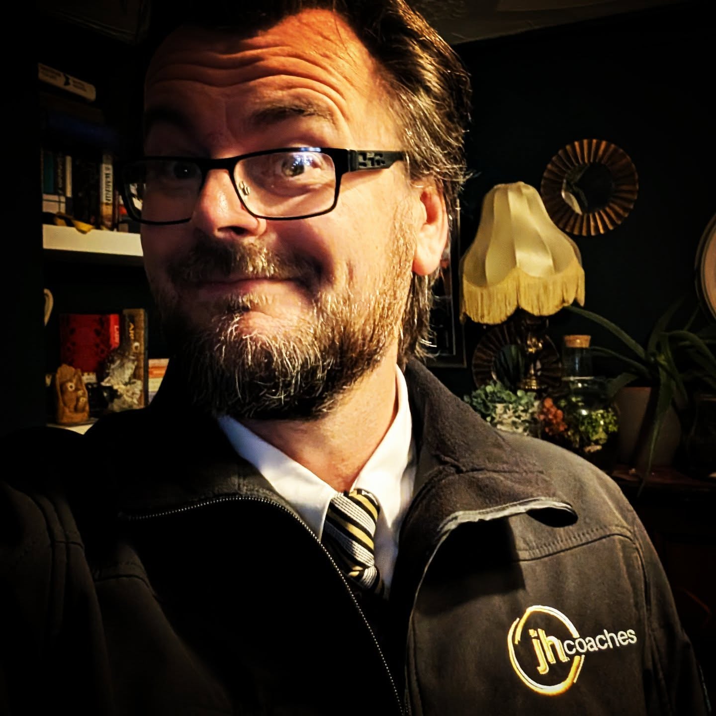 Was out today doing a bit of Rail Replacement for LNER with JH Coaches.  A bit of freelancing coach driving along with theatre work.  If only the two went together.  Ooh...tour bus driver...